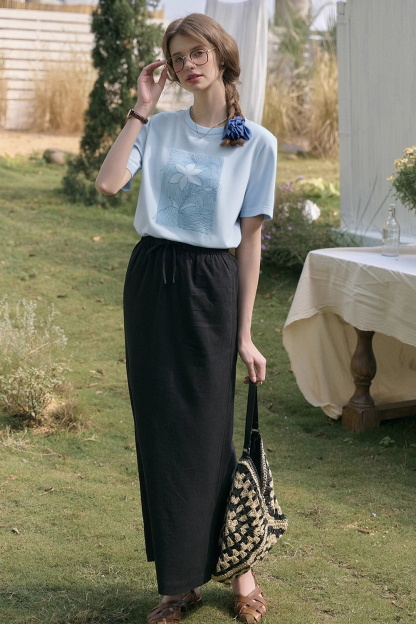 100% Cotton Flower Embroidered T-Shirt