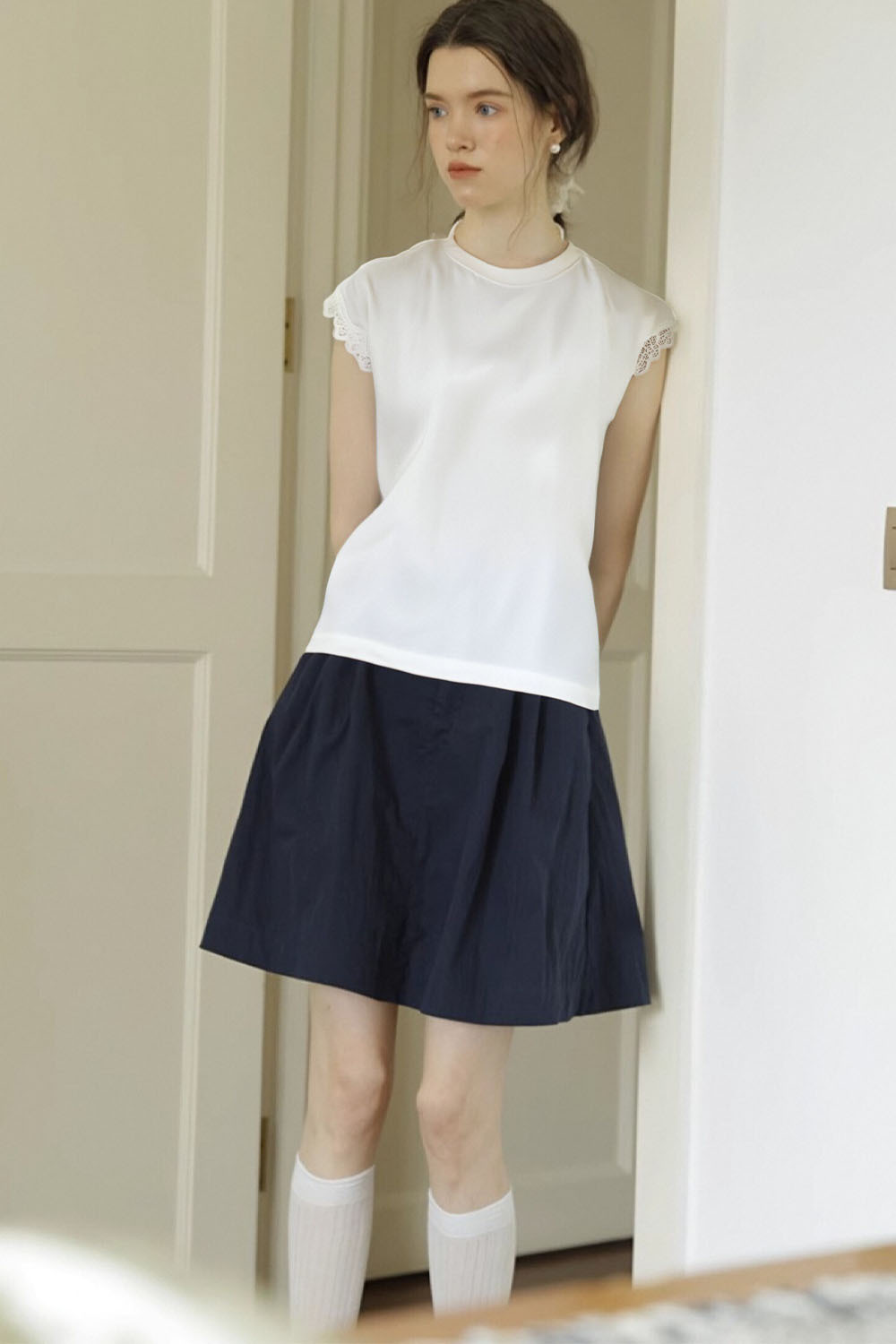 Lace Decoration Solid Color T-Shirt