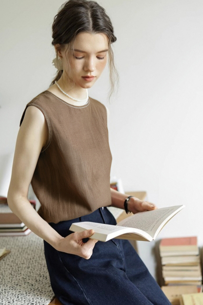 Cross Hollow Design Vest