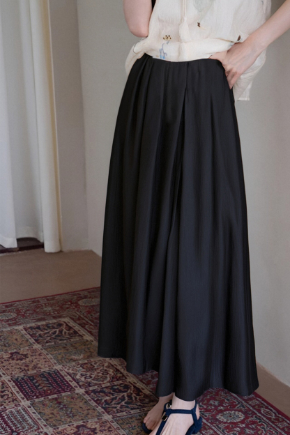 Elegant Three-Layer Skirt