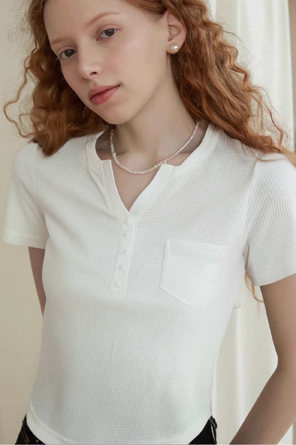 Round Neck Half-Open Loose T-Shirt
