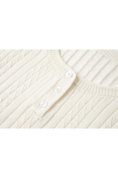 Solid Color Round Neck Sweater