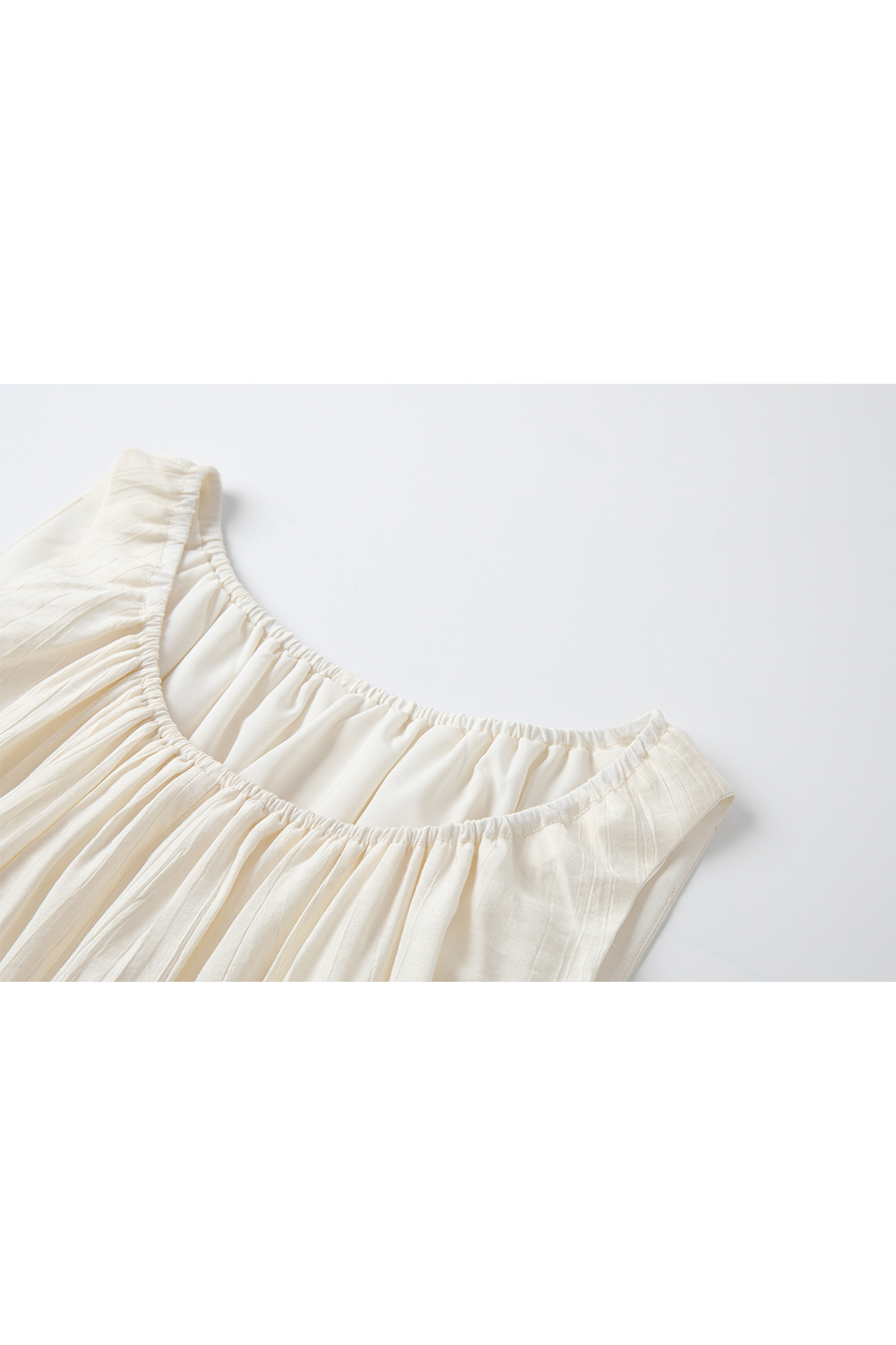 Elegant Pleated Dress