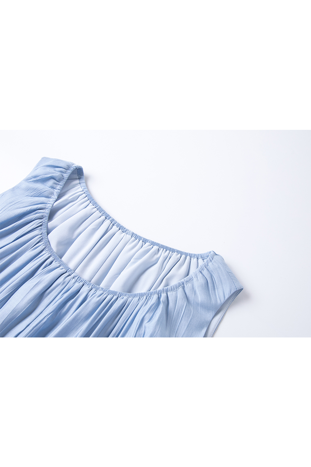 Elegant Pleated Dress