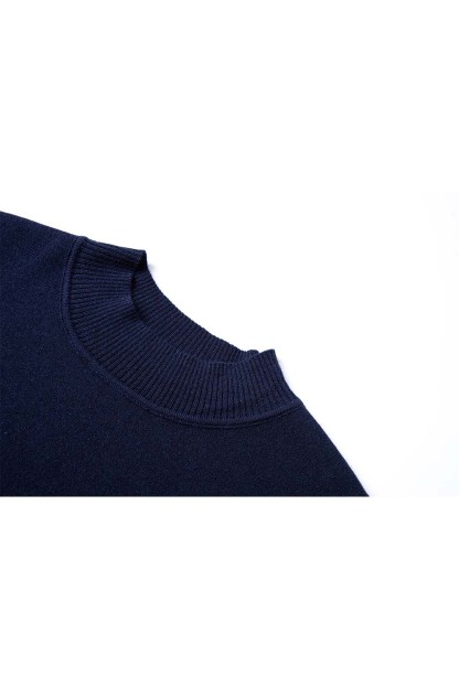 Minimalist Loose Sweater