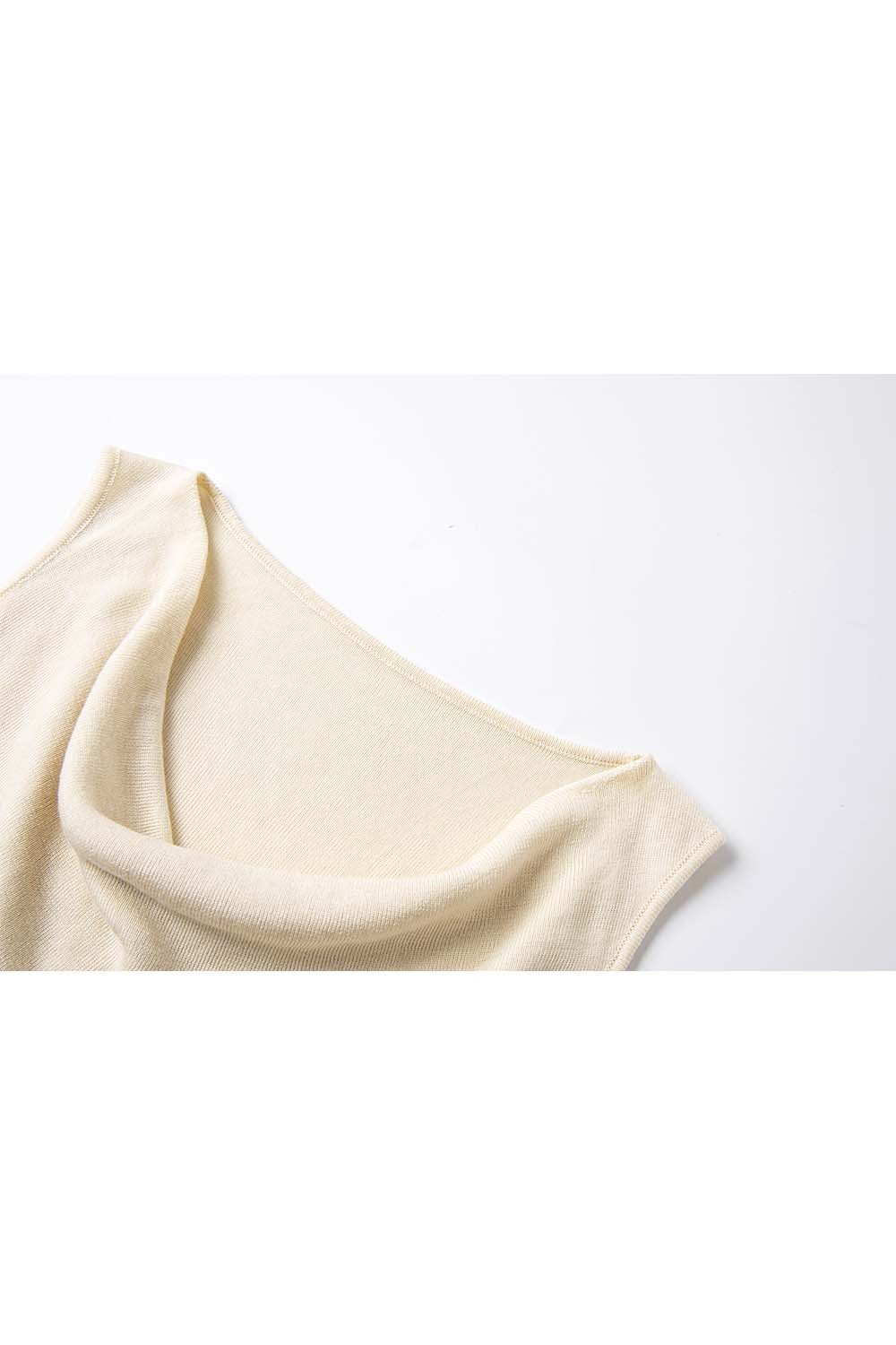 100% Lyocell Sleeveless Swing Collar Knitted Sweater