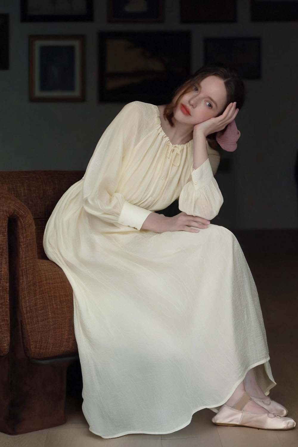French Holiday Style Large Round Neck Dress