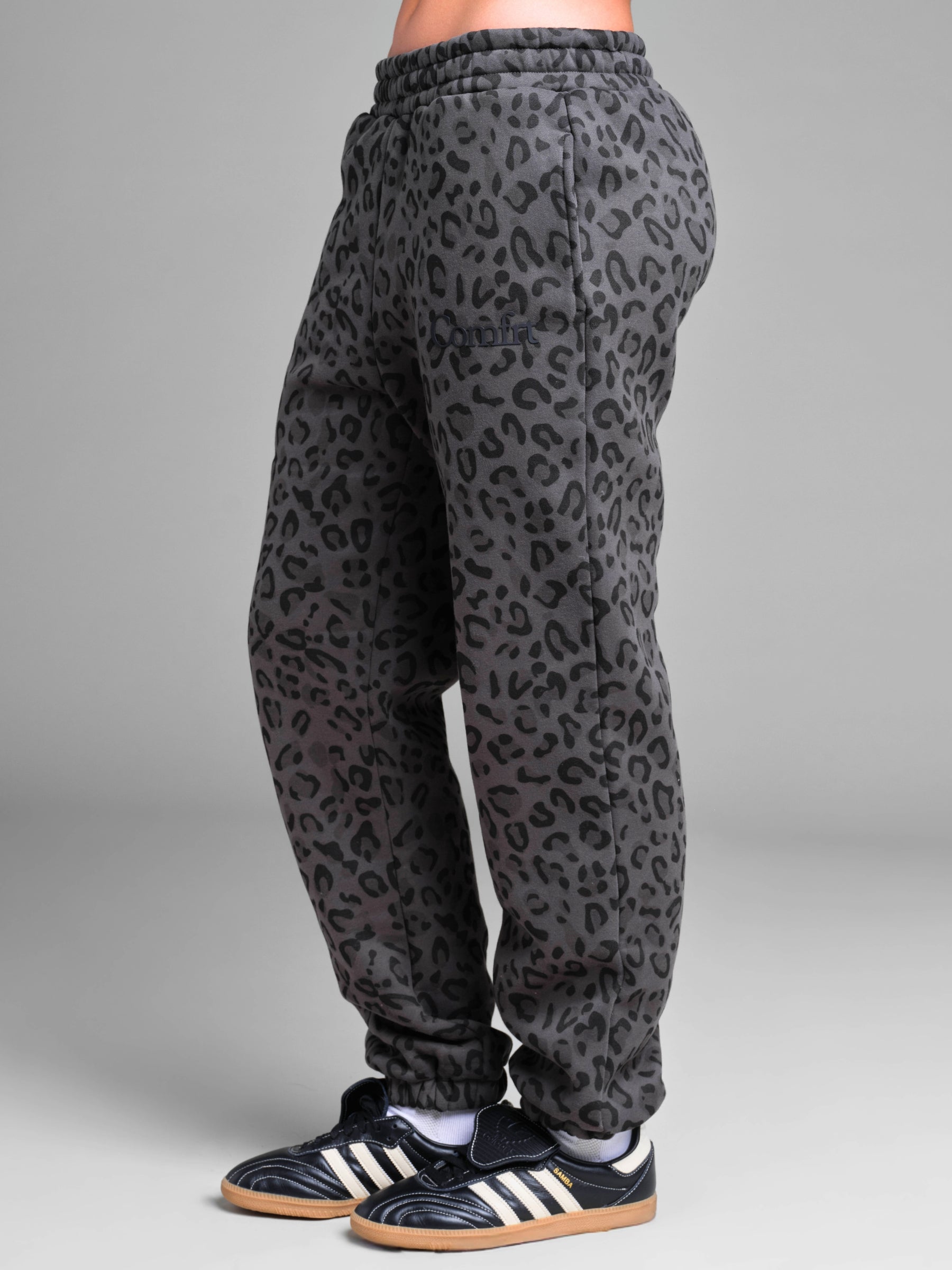 Minimalist Sweatpants