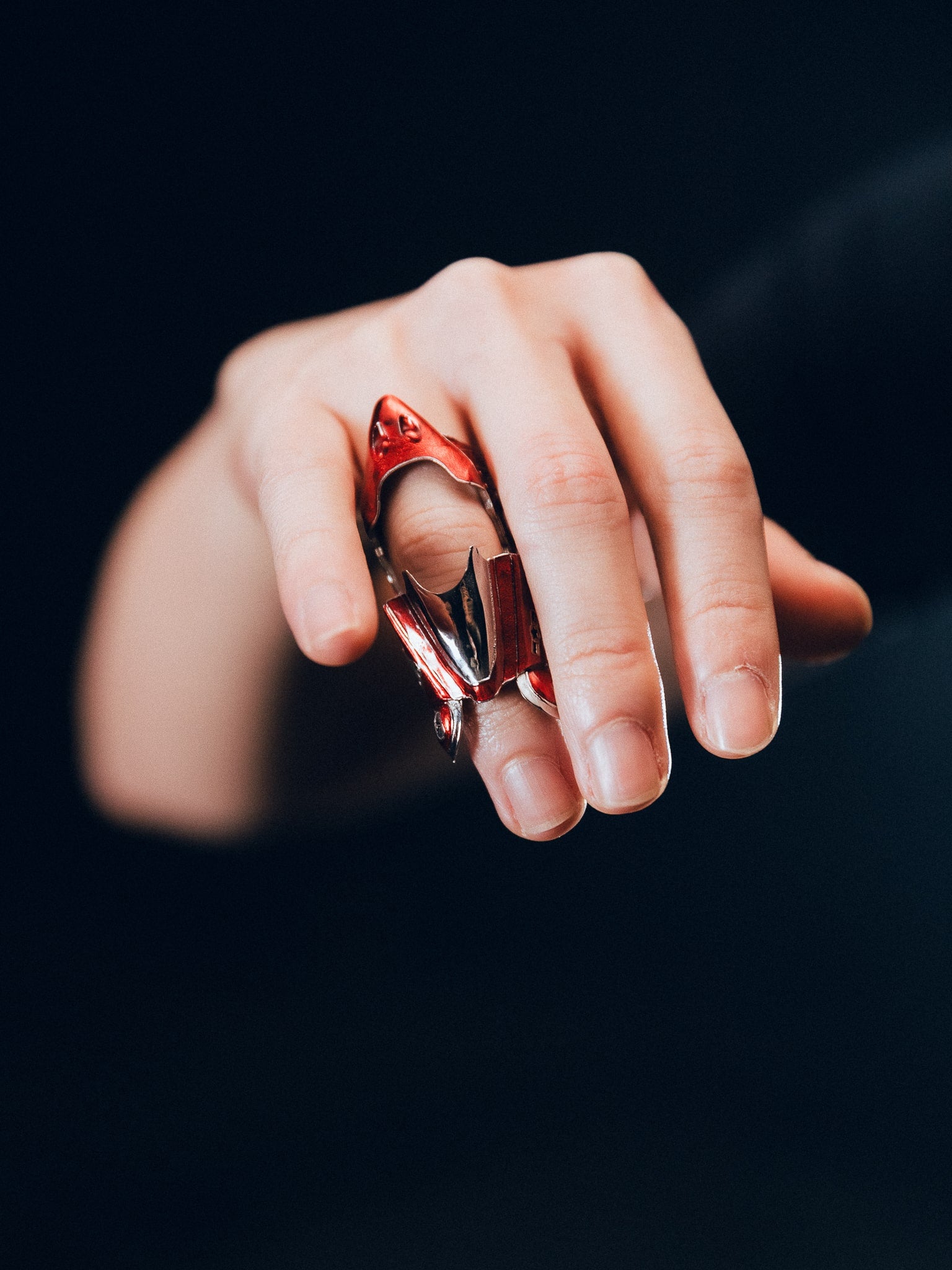 "CAPSULE" Ring