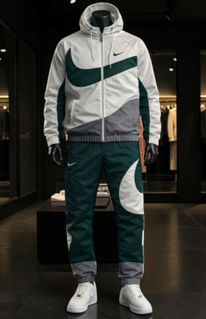 Green/white tracksuit