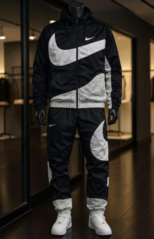 Black/white tracksuit