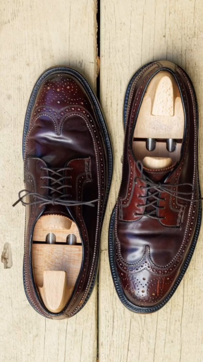 Sherlock hand-carved leather shoes