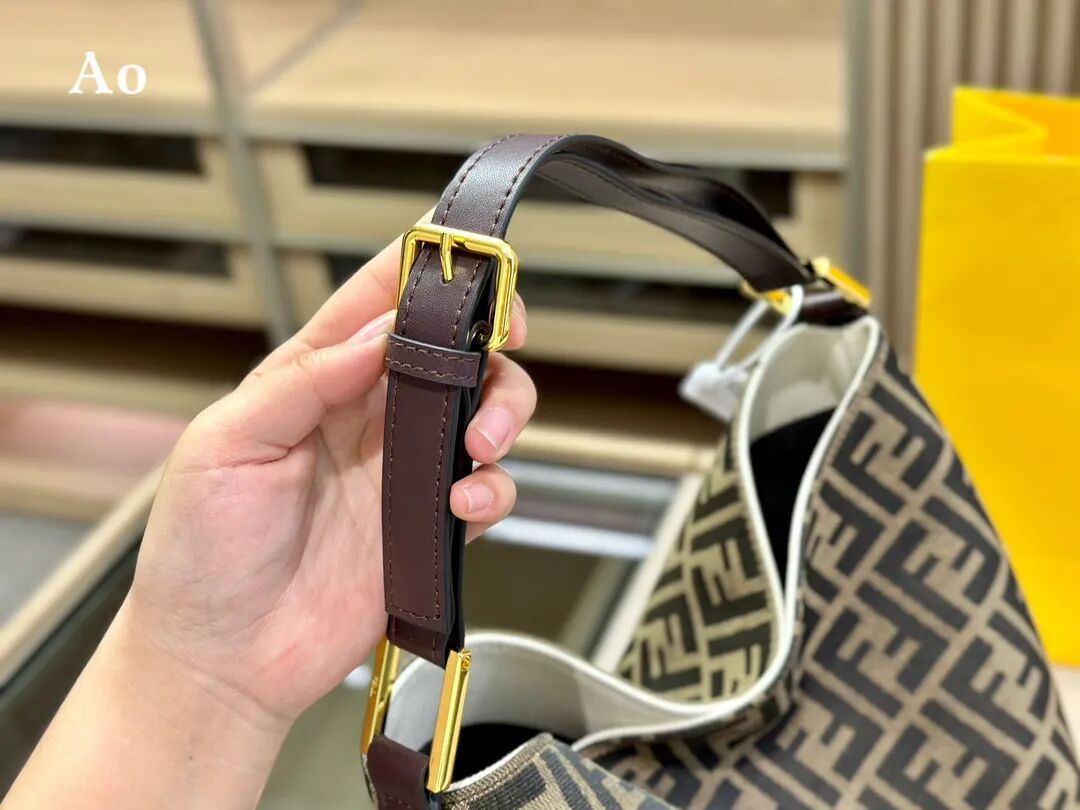 F-I Large capacity bag