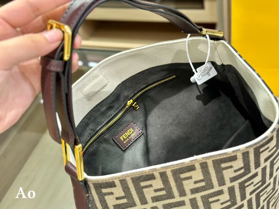 F-I Large capacity bag