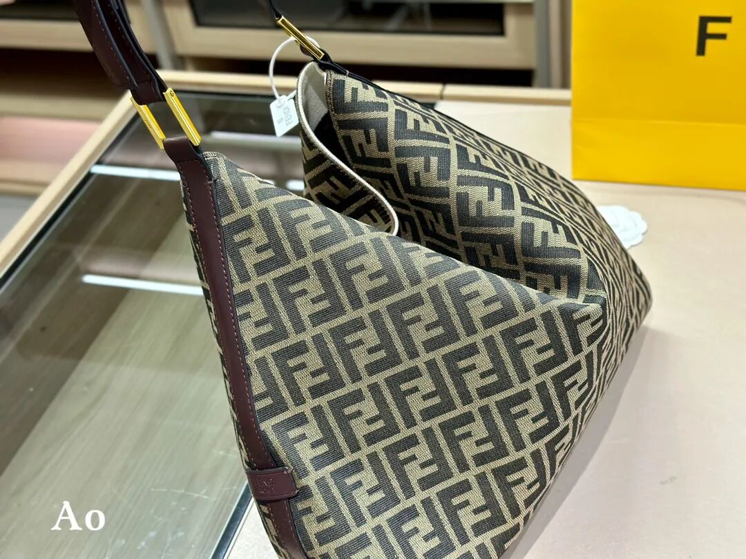 F-I Large capacity bag