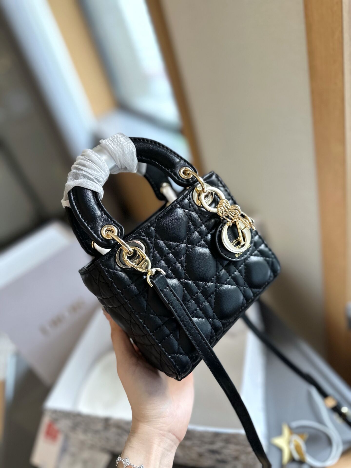 D-R BAG