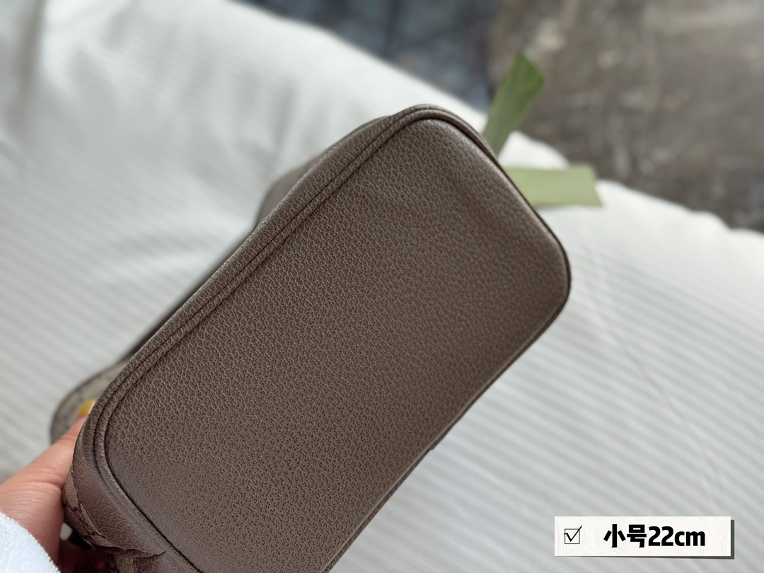 G-G BAG Bucket bag versatile HOBO shape