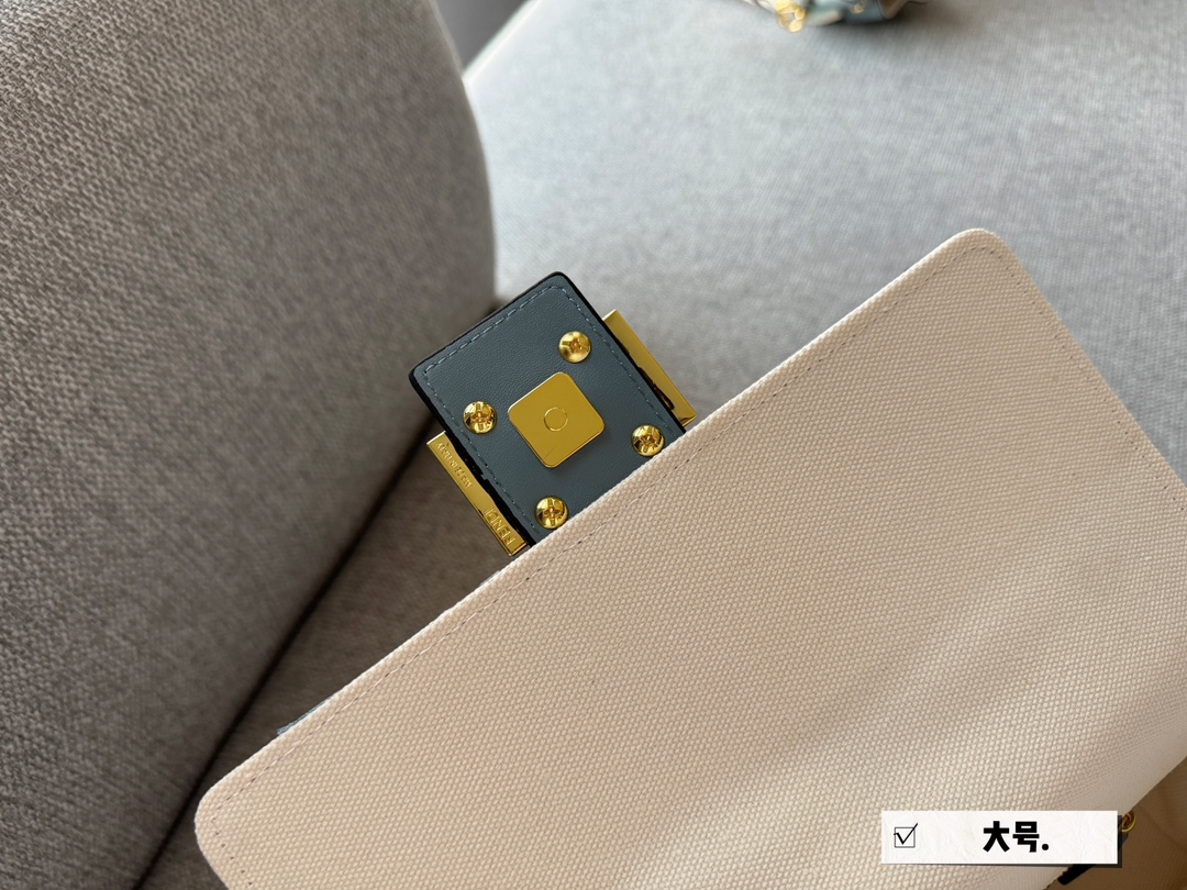 F-I BAG baguette bag