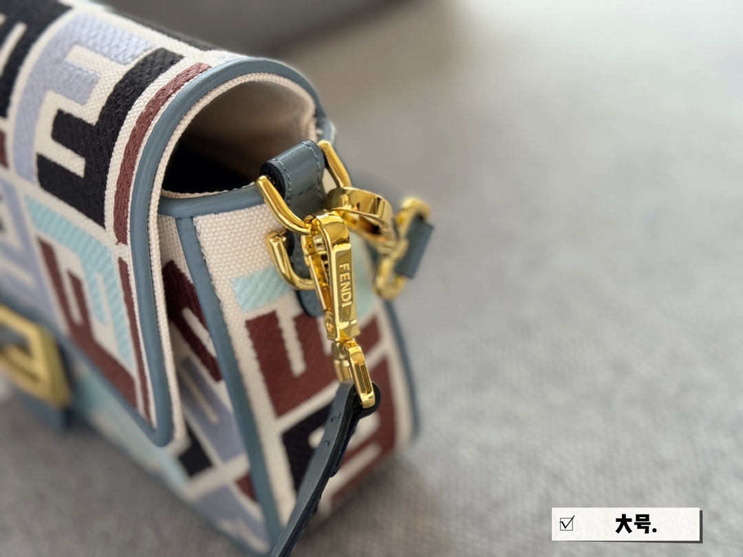 F-I BAG baguette bag