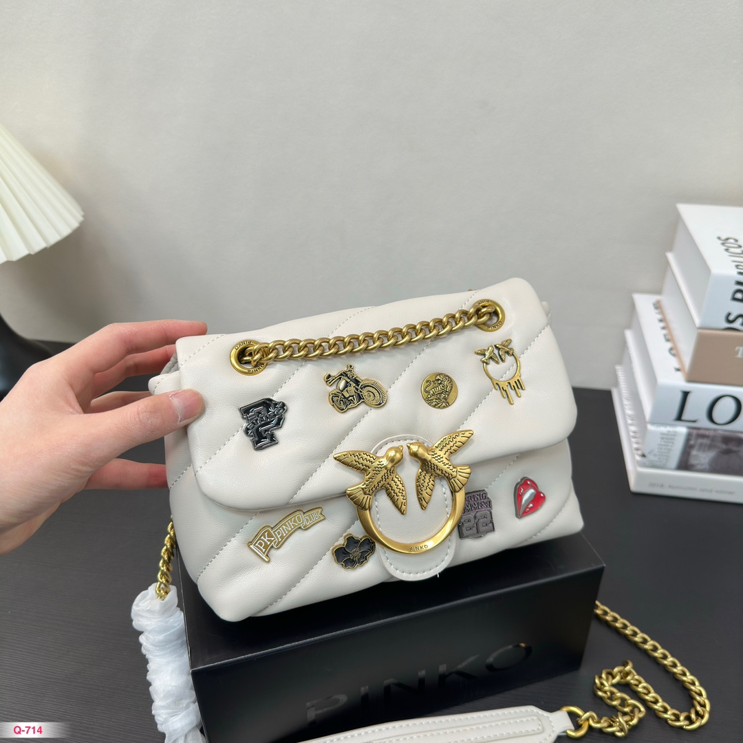 PIN-KO BAG Swallow bag is of super high quality.