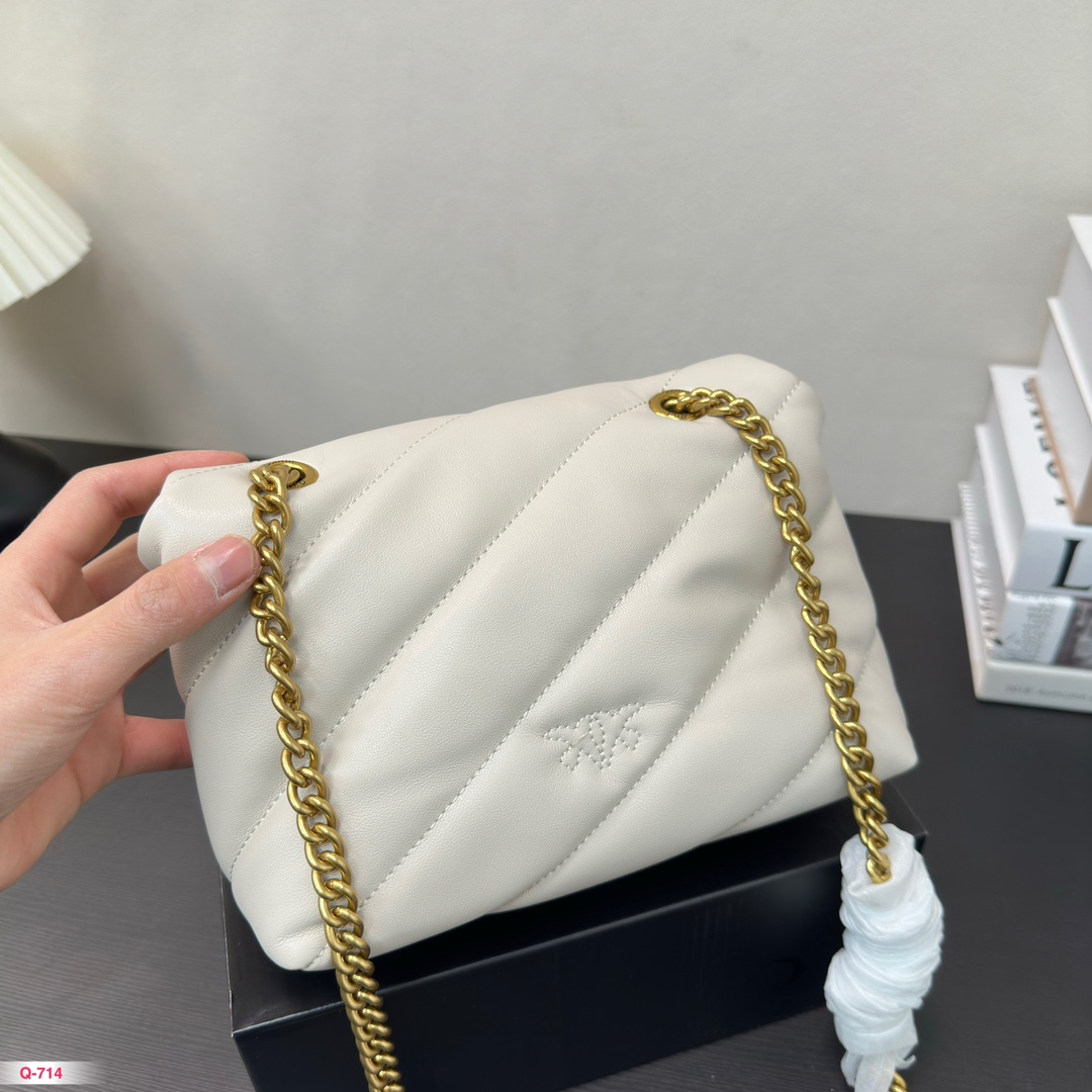 PIN-KO BAG Swallow bag is of super high quality.