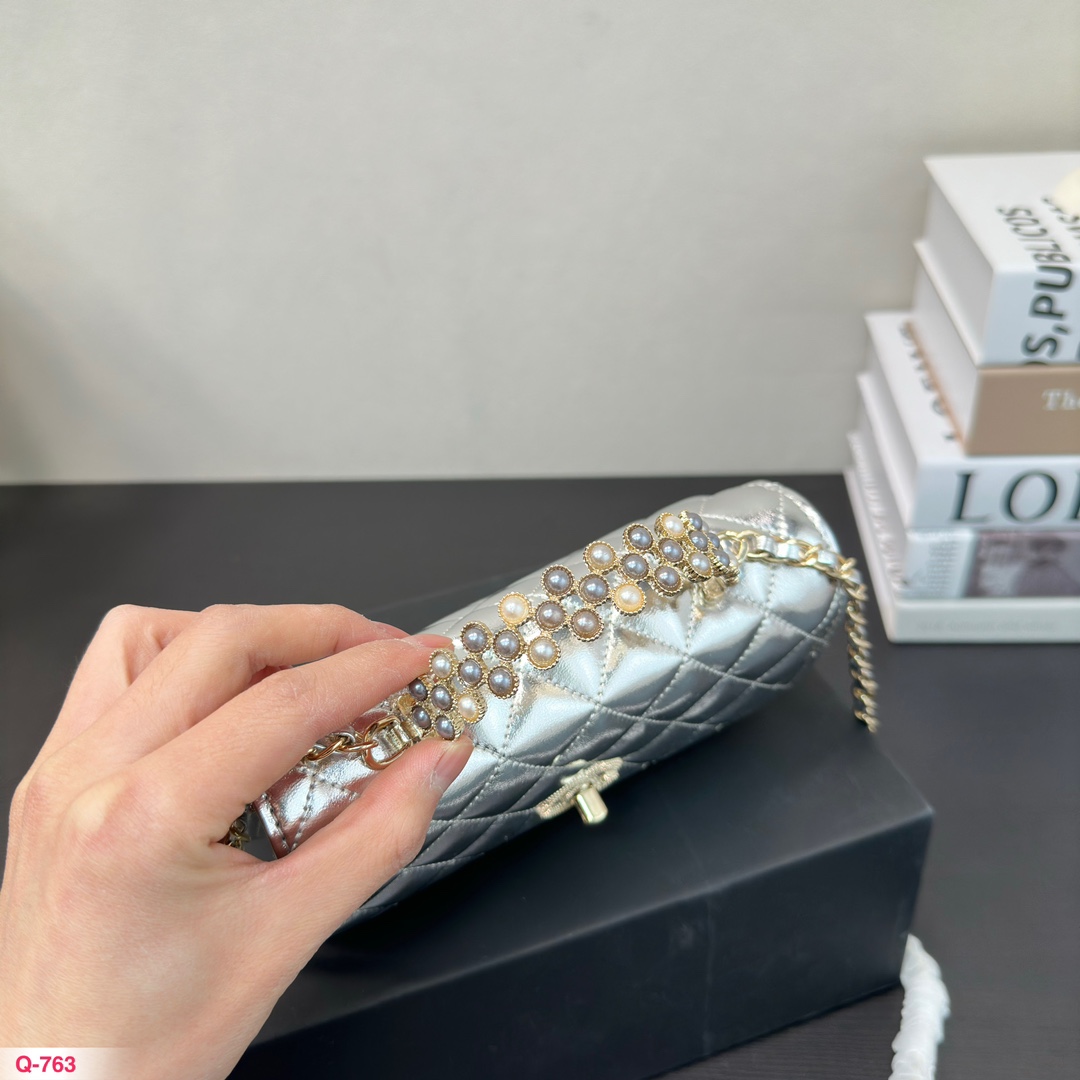 C-L BAG Woc  get rich bag  handbag