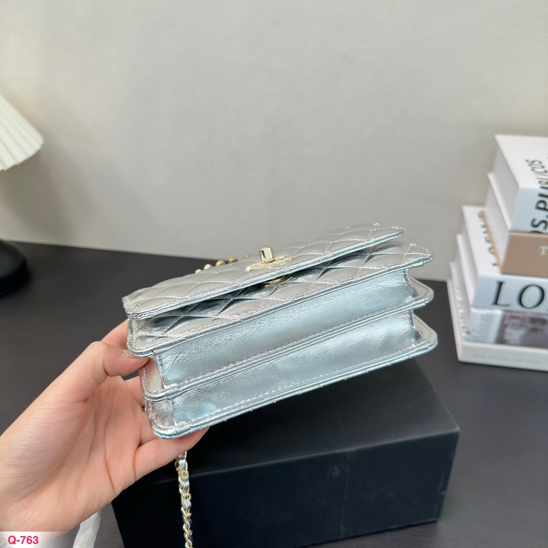 C-L BAG Woc  get rich bag  handbag