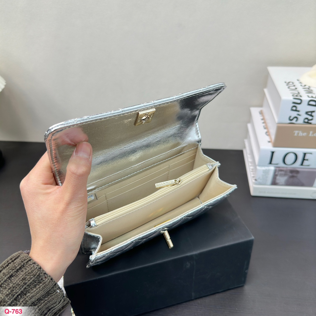 C-L BAG Woc  get rich bag  handbag