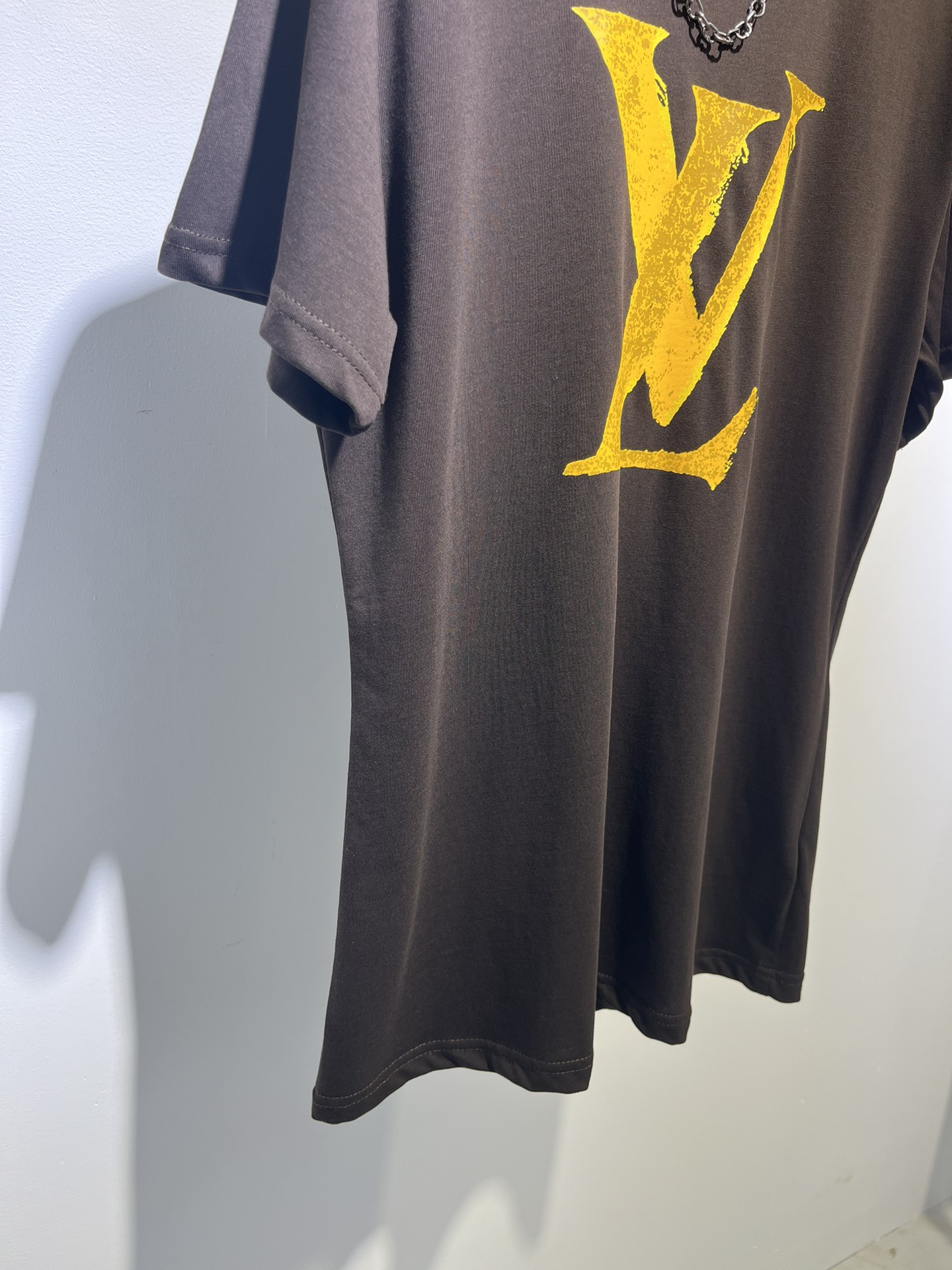 L-V womenswear New fashion t-shirt