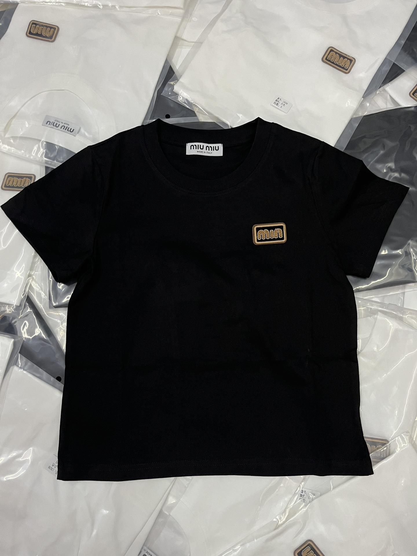 MIU womenswear fashion t-shirt