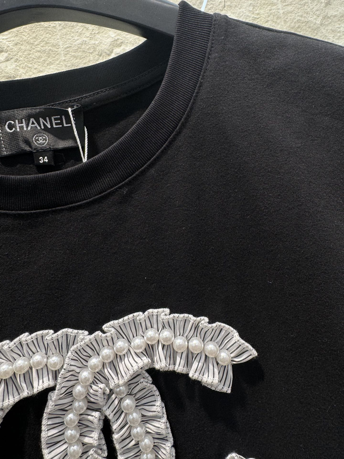 C-L womenswear Double c pearl logo cotton t-shirt