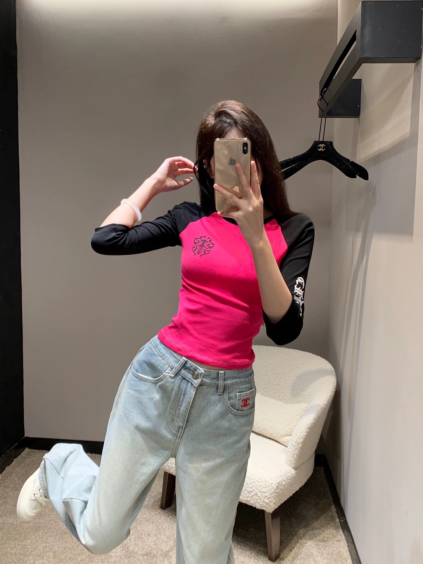 womenswear Rose red Sanskrit printed seven-point long sleeves