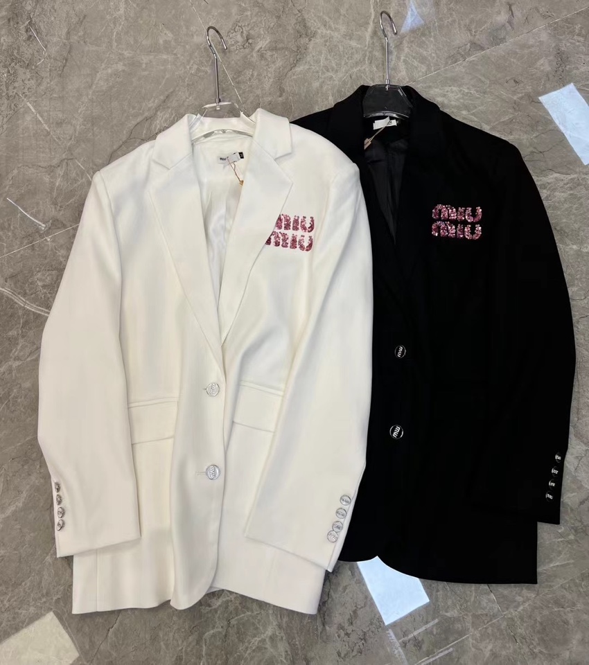 MIU womenswear New blazer （suit）