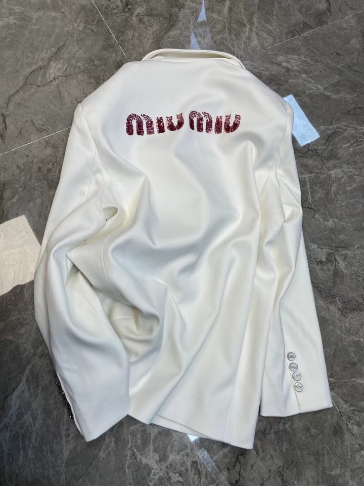 MIU womenswear New blazer （suit）