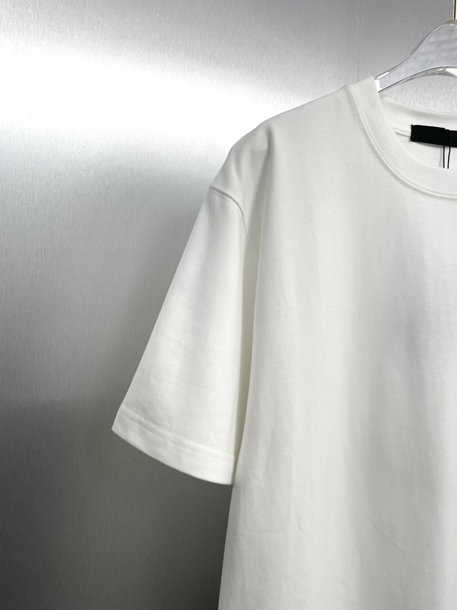 P-A womenswear Triangle logo short sleeve