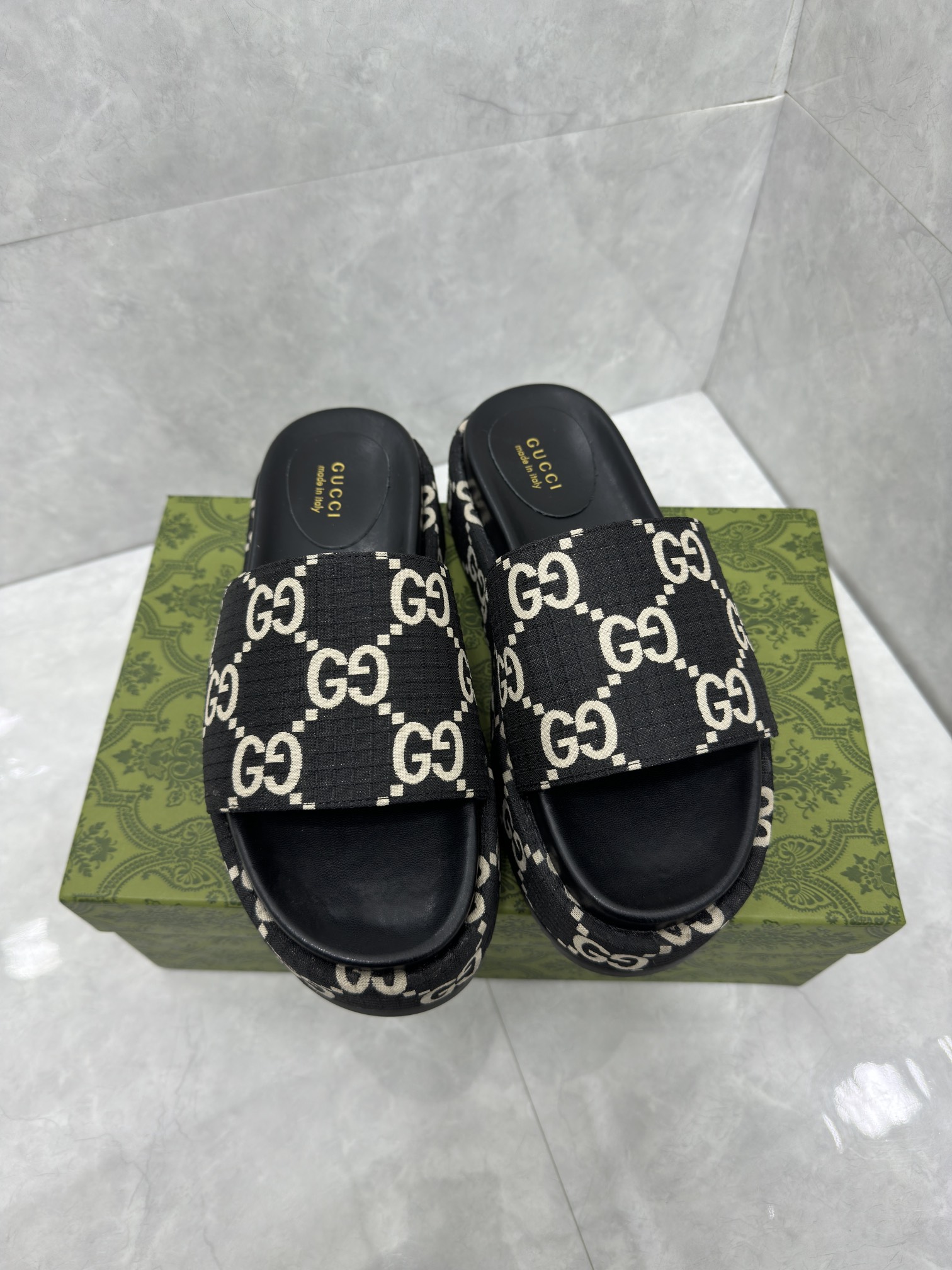 G-G Women's shoes Thick soled sandals