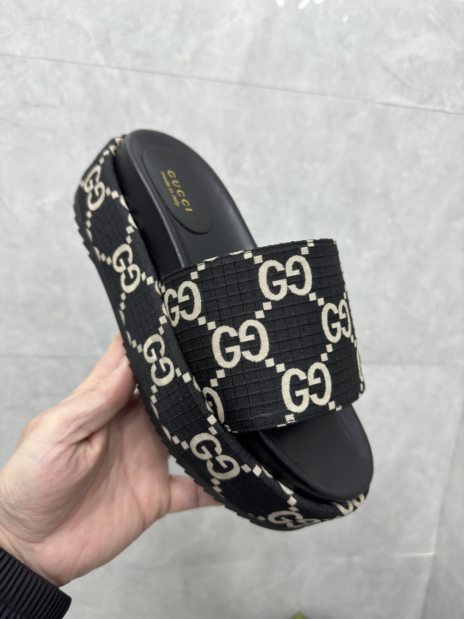 G-G Women's shoes Thick soled sandals