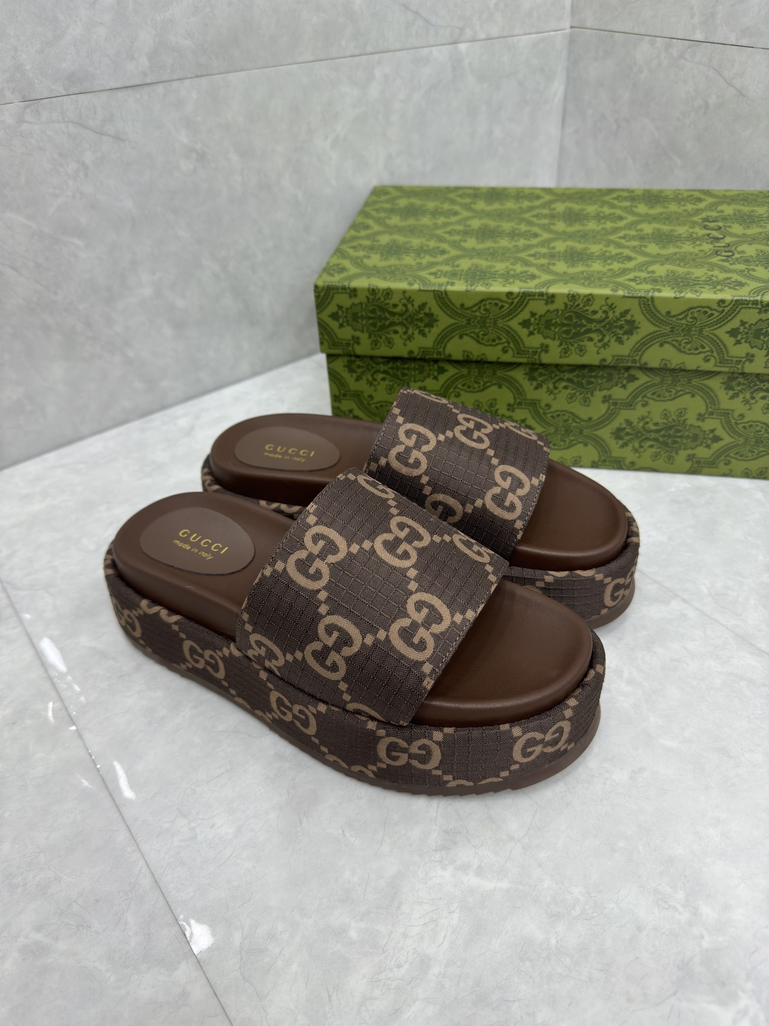 G-G Women's shoes Thick soled sandals