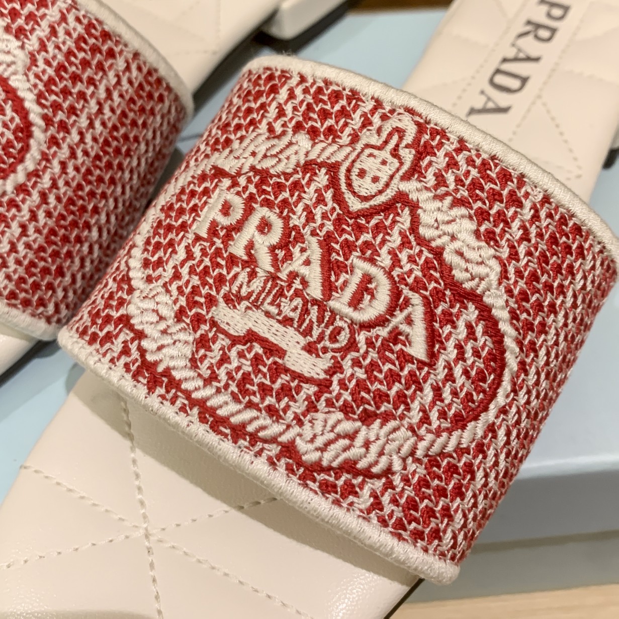 P-A Flat embroidered slippers