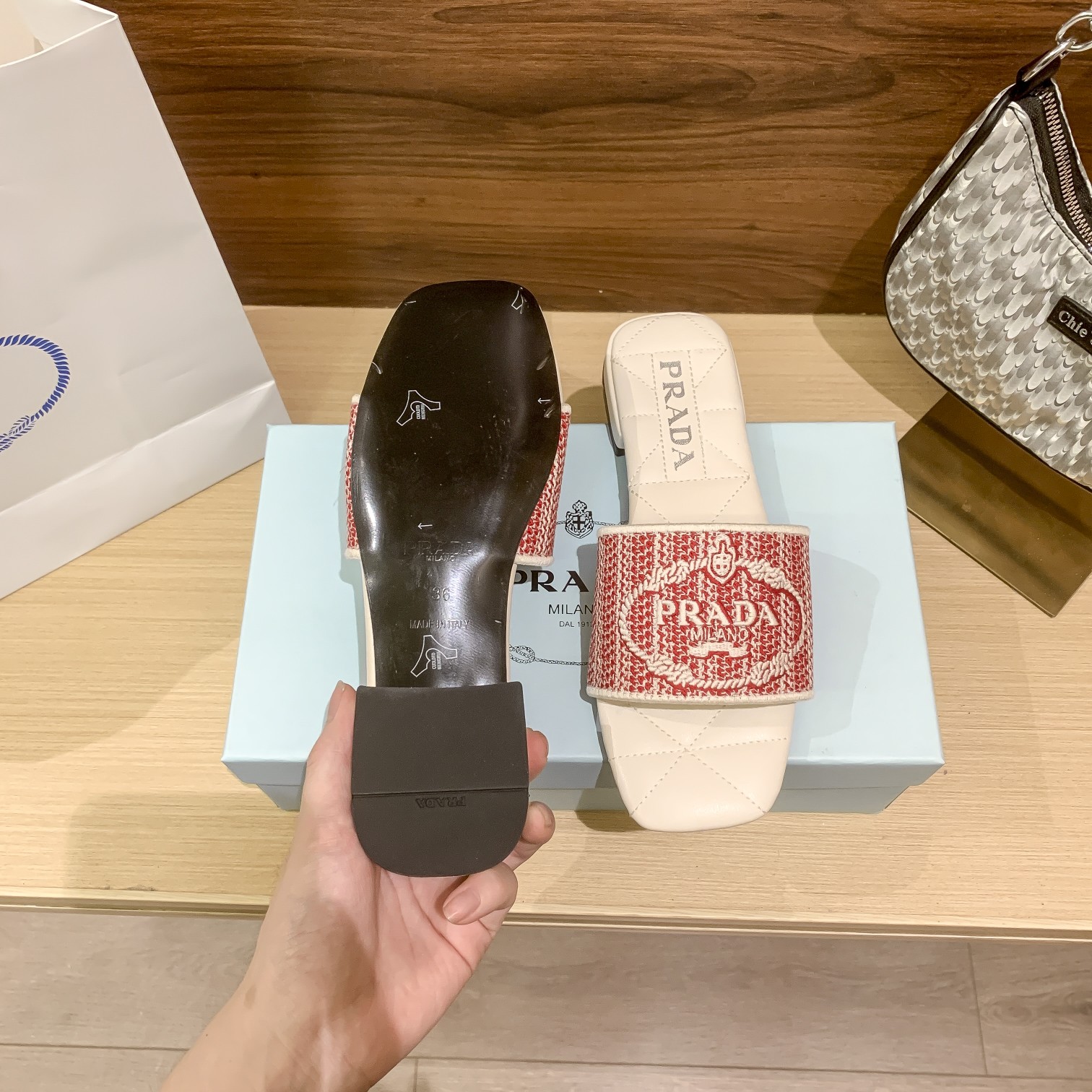 P-A Flat embroidered slippers