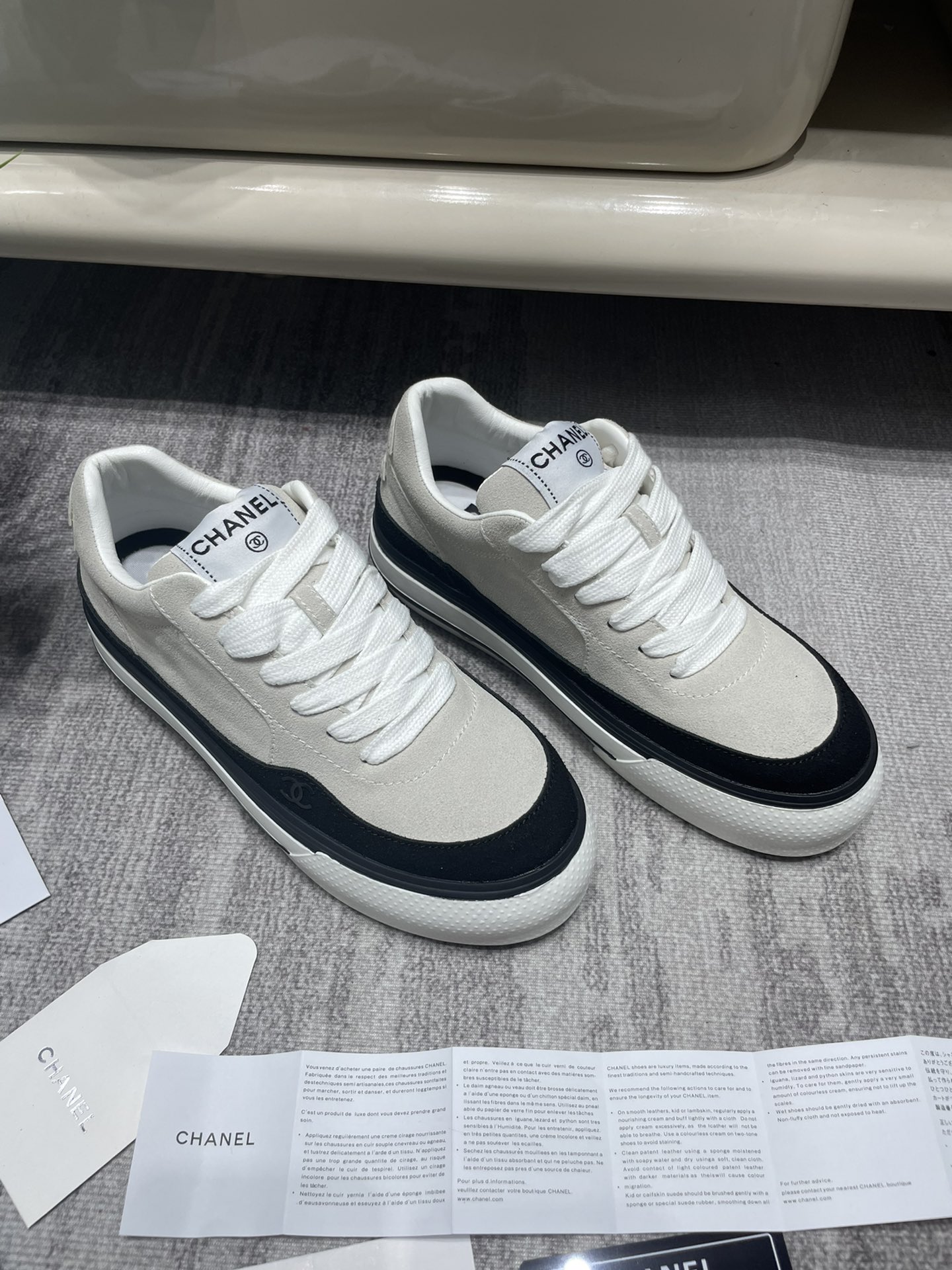 C-L Thick-soled color matching sneakers