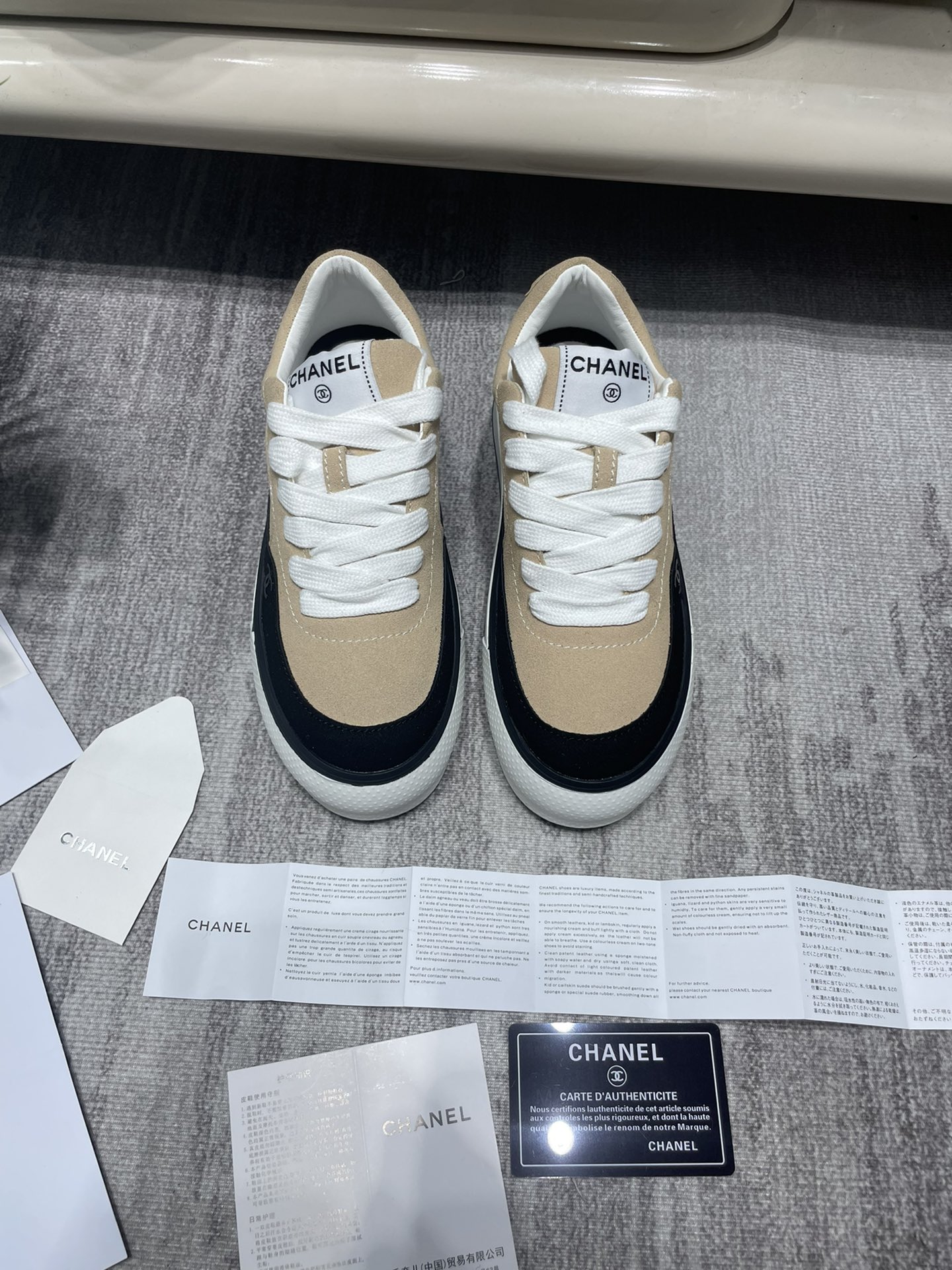 C-L Thick-soled color matching sneakers