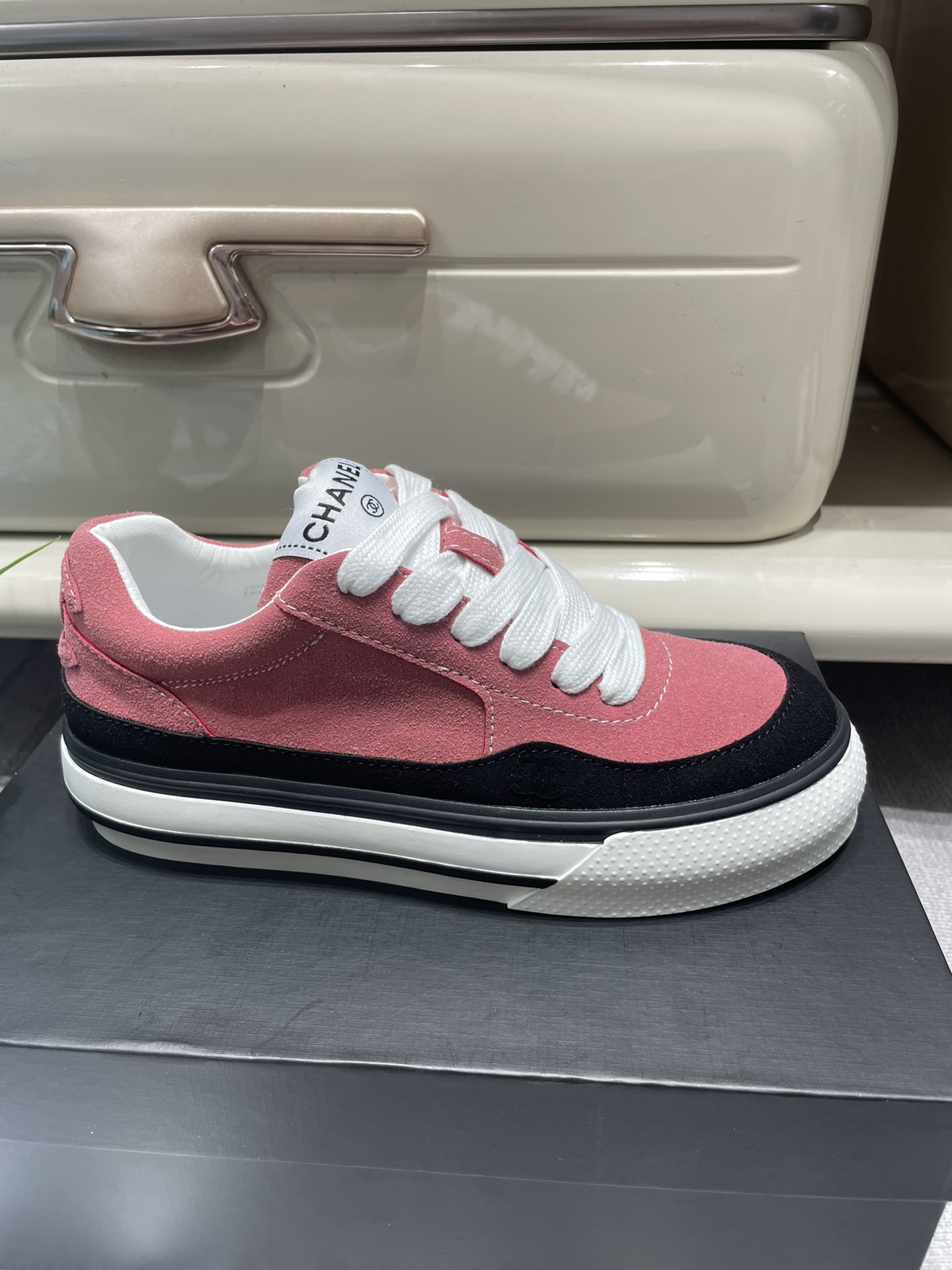 C-L Thick-soled color matching sneakers