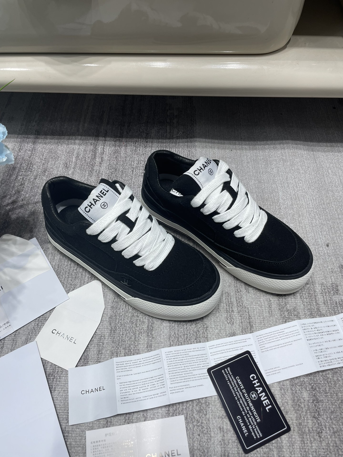 C-L Thick-soled color matching sneakers