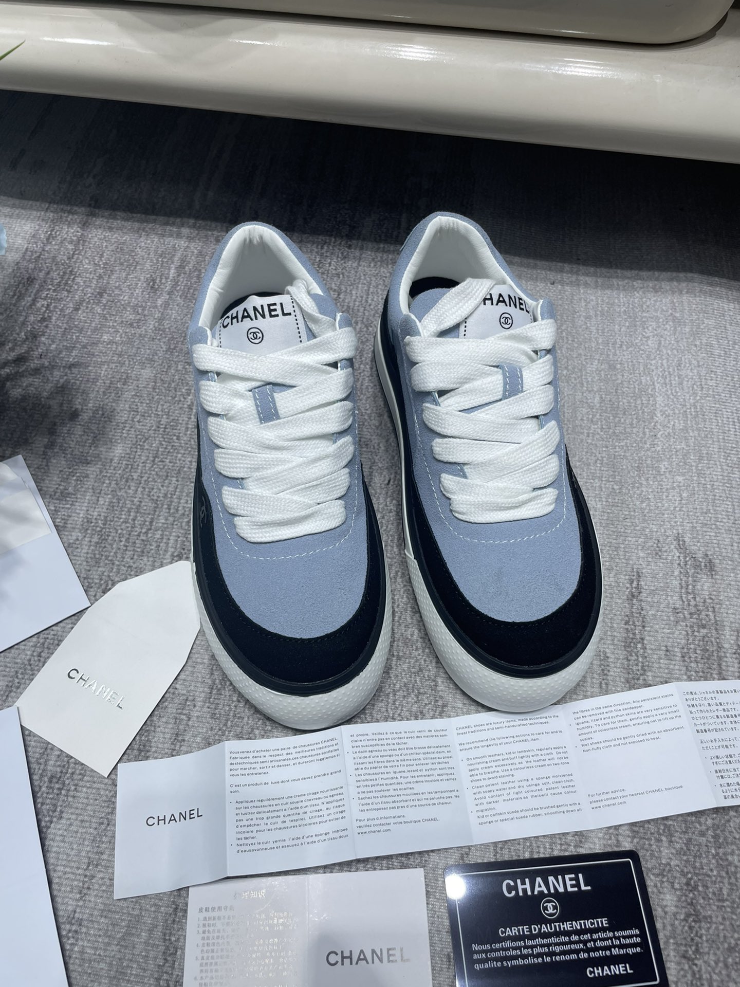 C-L Thick-soled color matching sneakers