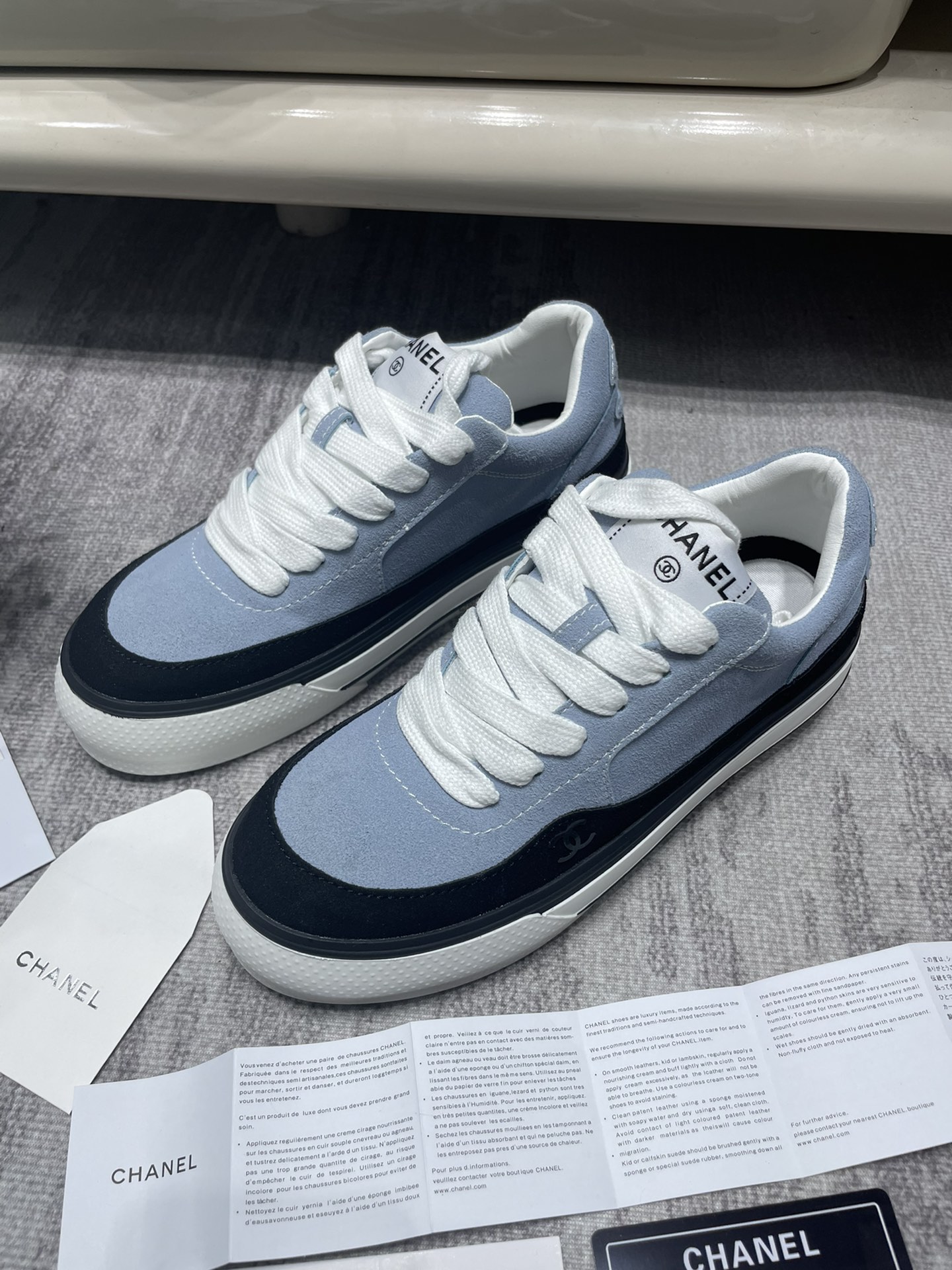 C-L Thick-soled color matching sneakers