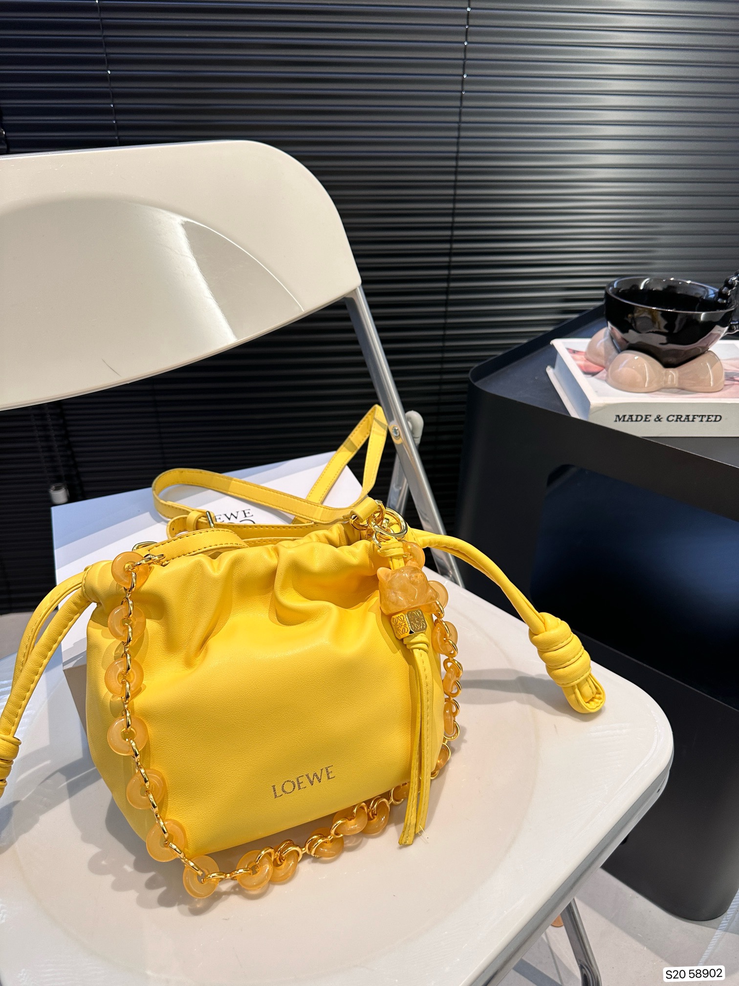 L-E Super delicate superimposed small blessing bag