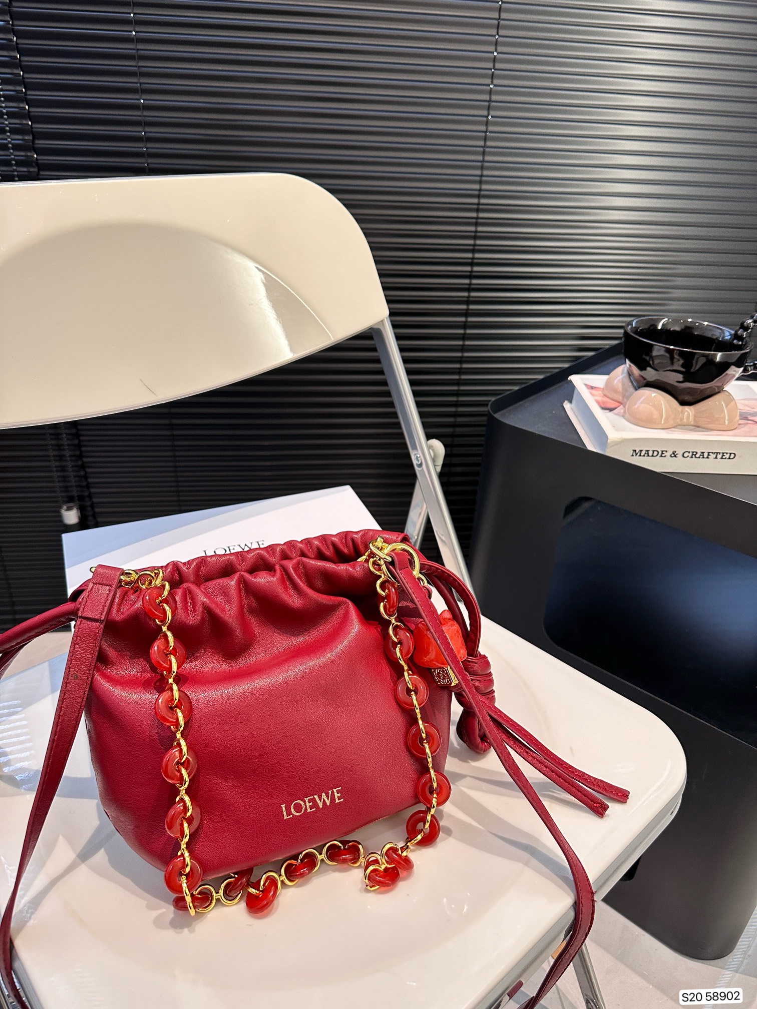 L-E Super delicate superimposed small blessing bag