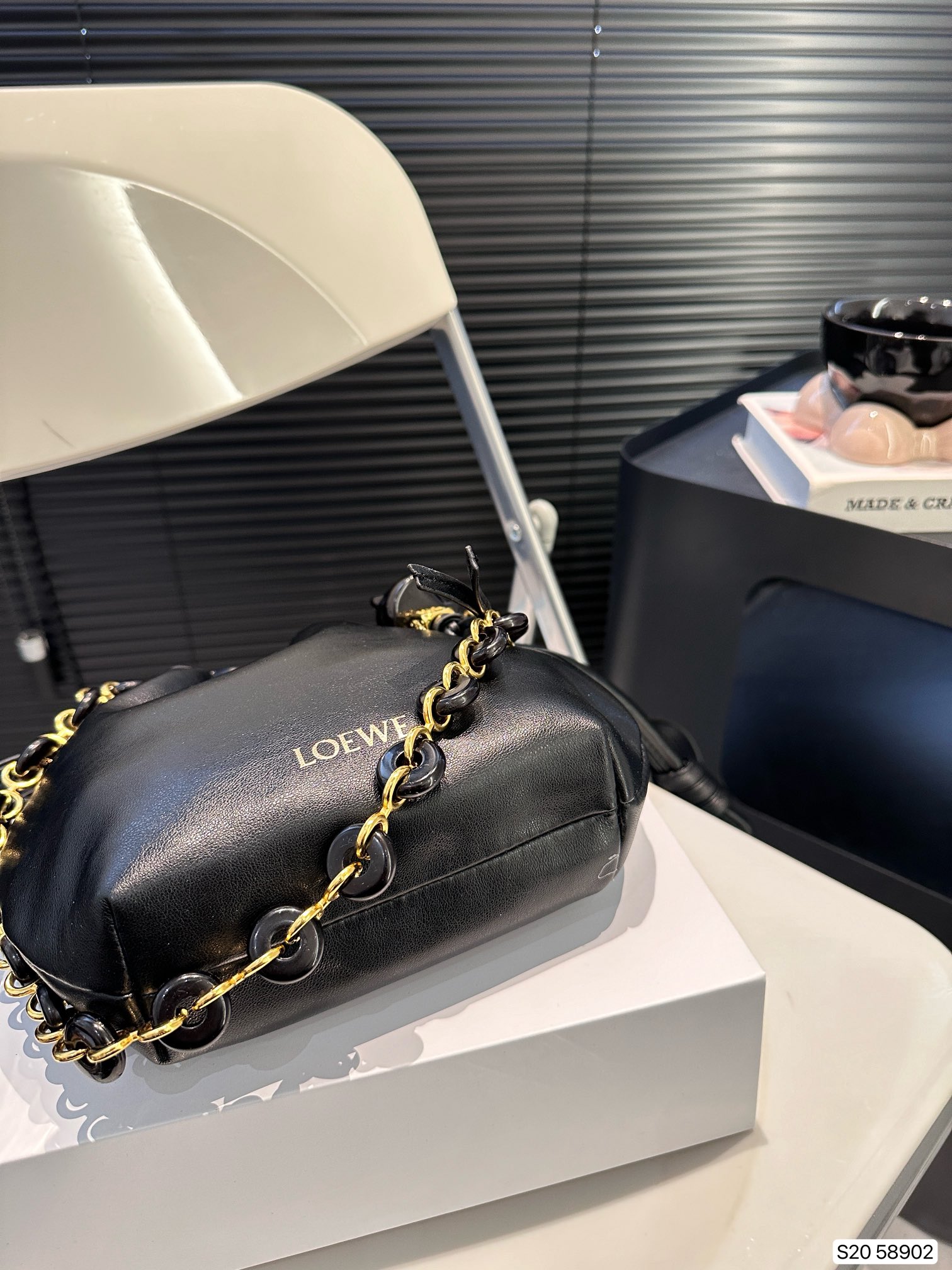 L-E Super delicate superimposed small blessing bag