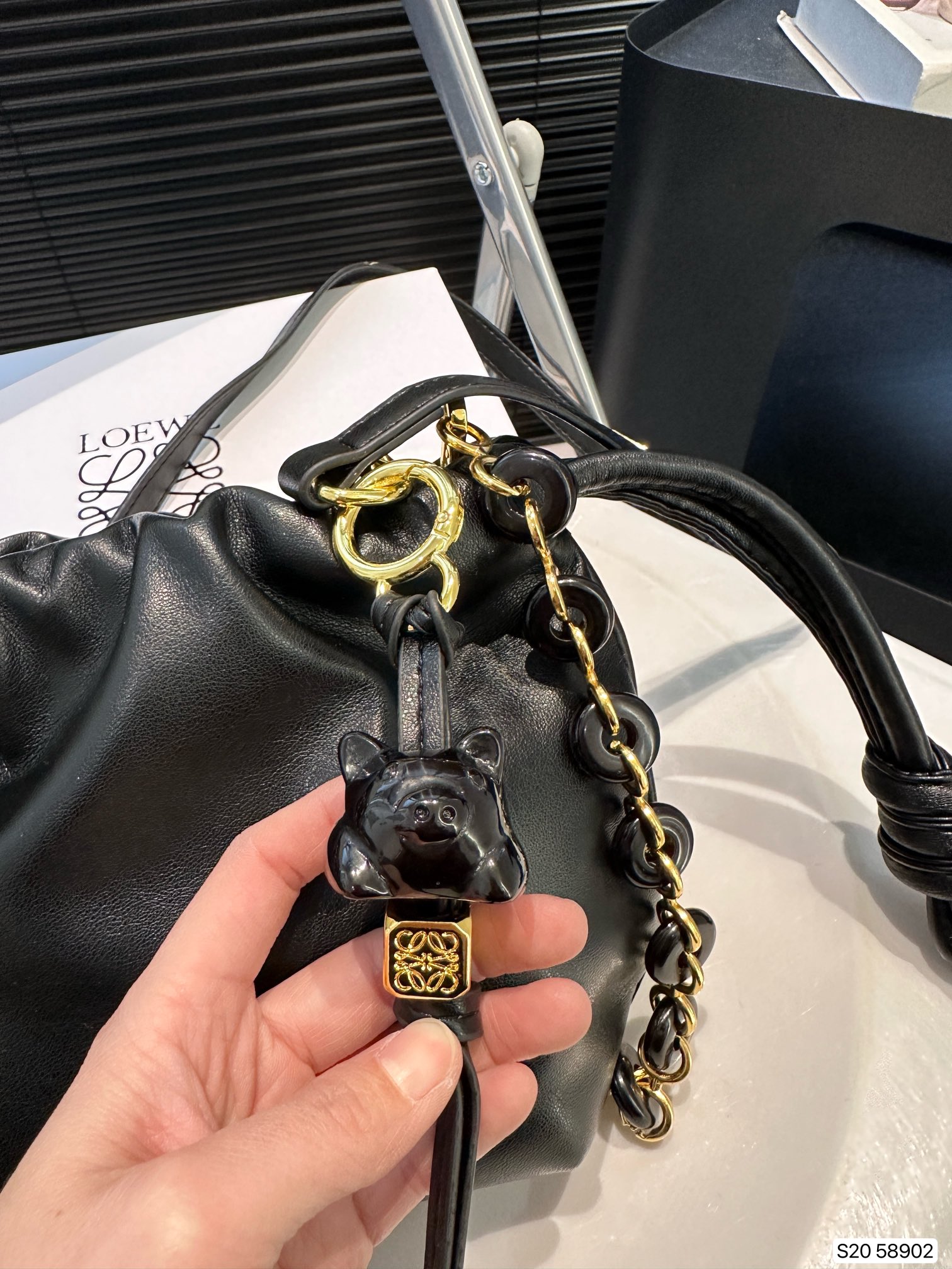 L-E Super delicate superimposed small blessing bag